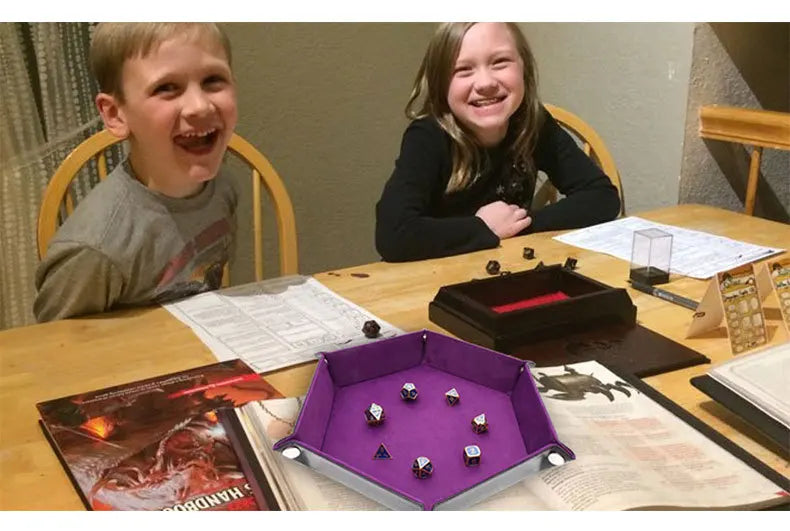 1pc Hexagonal Dice Tray and Miscellaneous Storage Box Board Game Dice Tray Accessories Leather Dice Tower