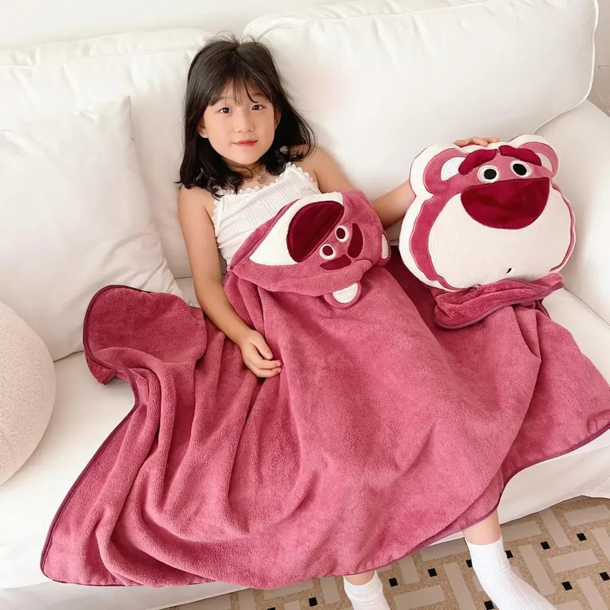 Cute Baby Hooded Bath Towel for Children Super Soft Absorbent Bathrobe Cartoon Blanket Quickdry Sleepwear for Infant Newborn