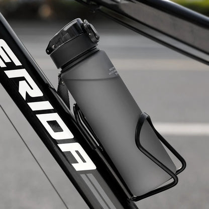BPA Free Leak Proof Sports Water Bottle High Quality Tour Hiking Portable My Favorite Drink Bottles 560ML