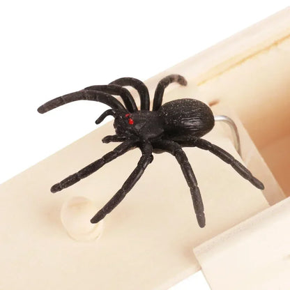 1pc Quality Prank Wooden Scare Box Trick Spider Funny Crafts Scare Box Wooden Hidden Box Fun Game Prank Trick Friend Miniatures