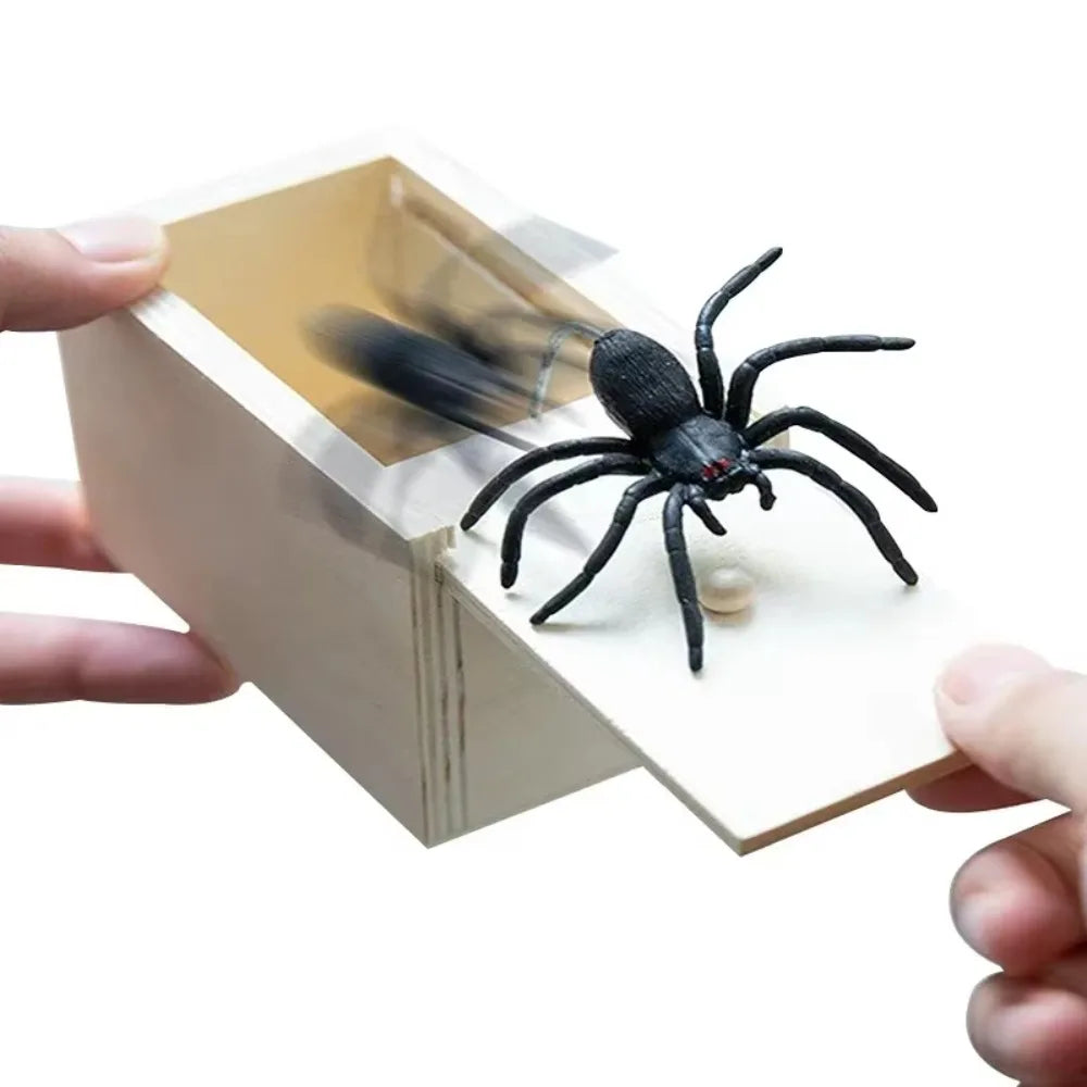 1pc Quality Prank Wooden Scare Box Trick Spider Funny Crafts Scare Box Wooden Hidden Box Fun Game Prank Trick Friend Miniatures