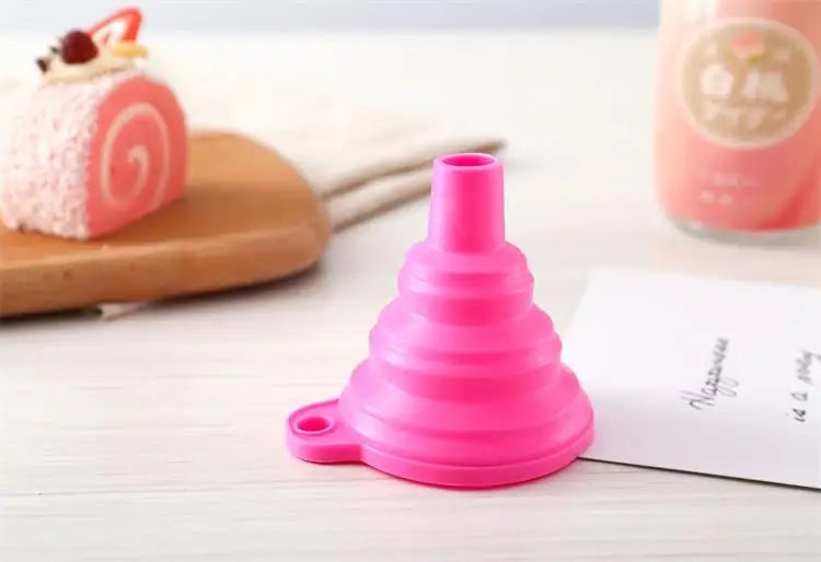 1pc Red Silicone Funnel Mini Multifunctional Convenient Kitchen Folding And Sub Packaging Tools Kitchen Supplies
